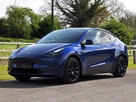 2022-tesla-model-y-e-long-range-small-58