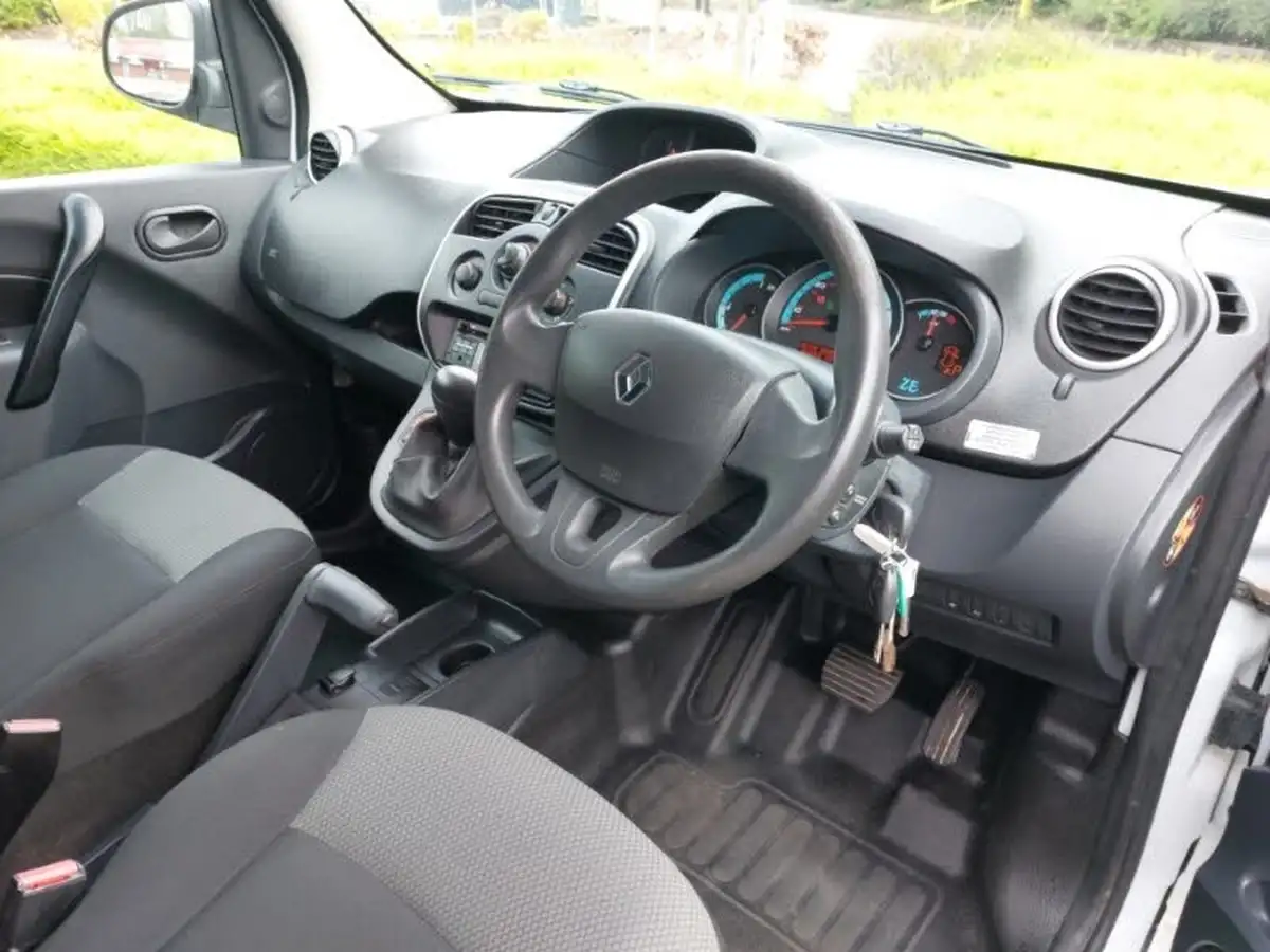2019-renault-kangoo-maxi-e-ll21-i-ze-33-business-crew-cab-big-2