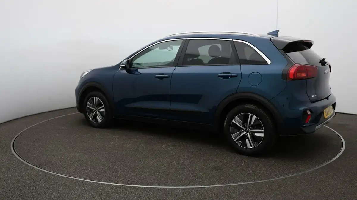 2022-kia-niro-16-gdi-2-139bhp-156kwh-big-28