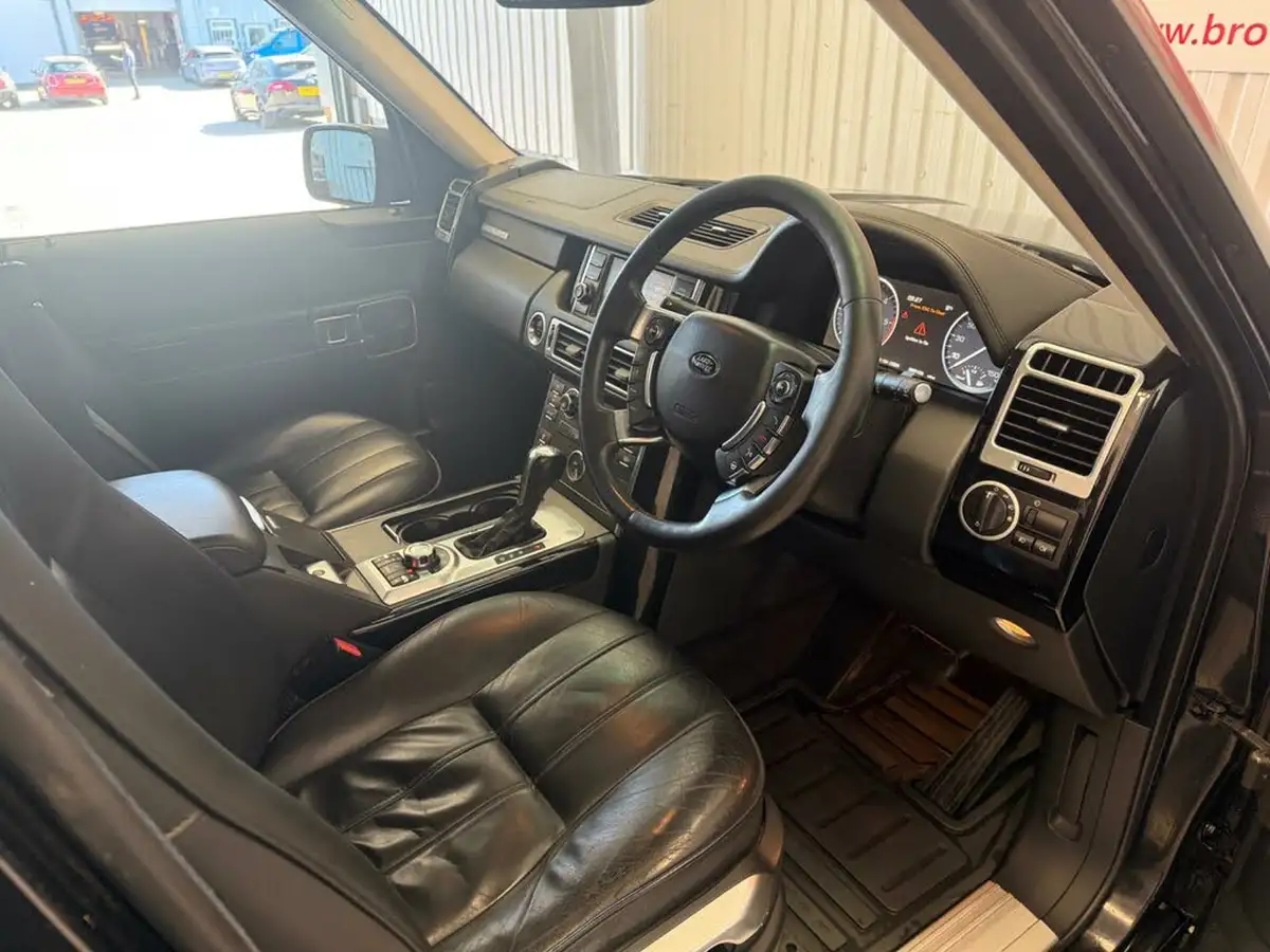2009-land-rover-range-rover-36td-vogue-big-14