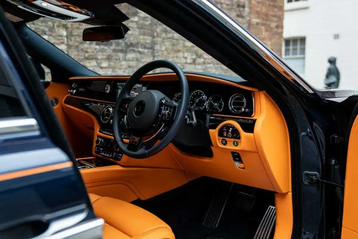 2021-rolls-royce-ghost-675-big-3