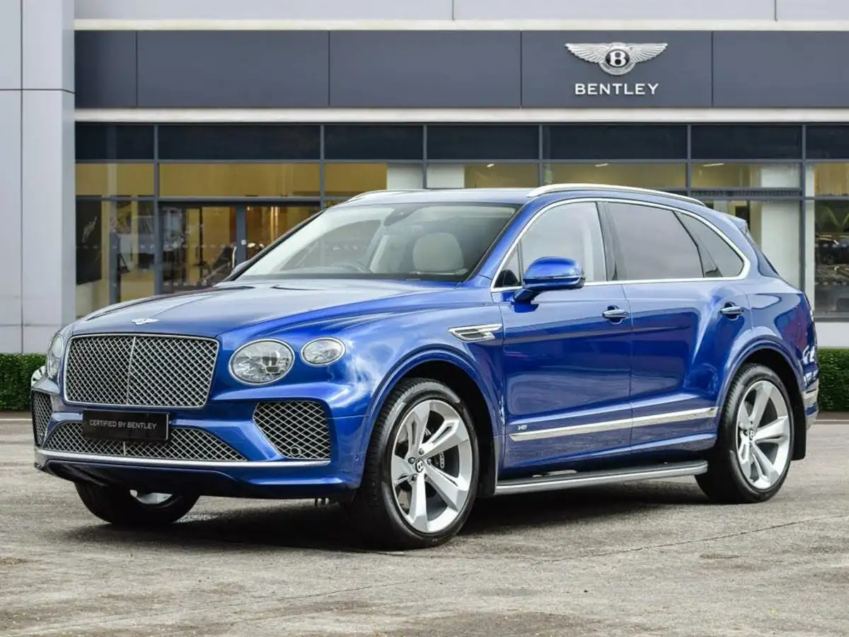 2022-bentley-bentayga-40-v8-big-9