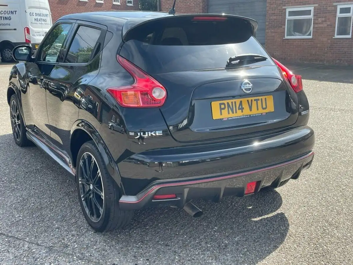2014-nissan-juke-16-nismo-big-19