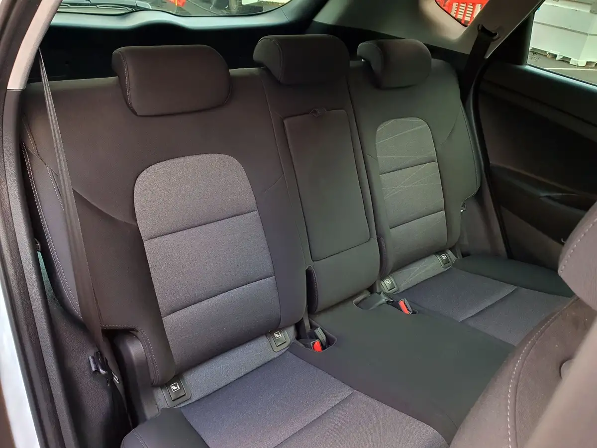 2020-hyundai-tucson-16-gdi-se-nav-big-11