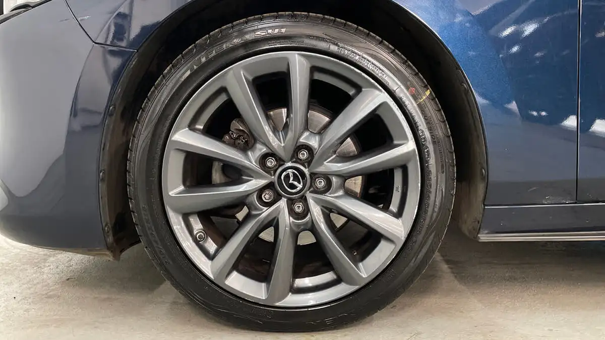2022-mazda-mazda3-20-gt-sport-tech-122ps-hatchback-5d-big-16