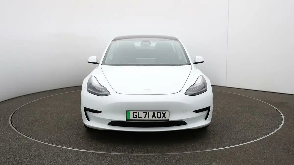 2021-tesla-model-3-e-standard-plus-big-31