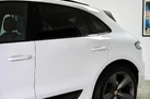 2022-porsche-macan-20-small-42