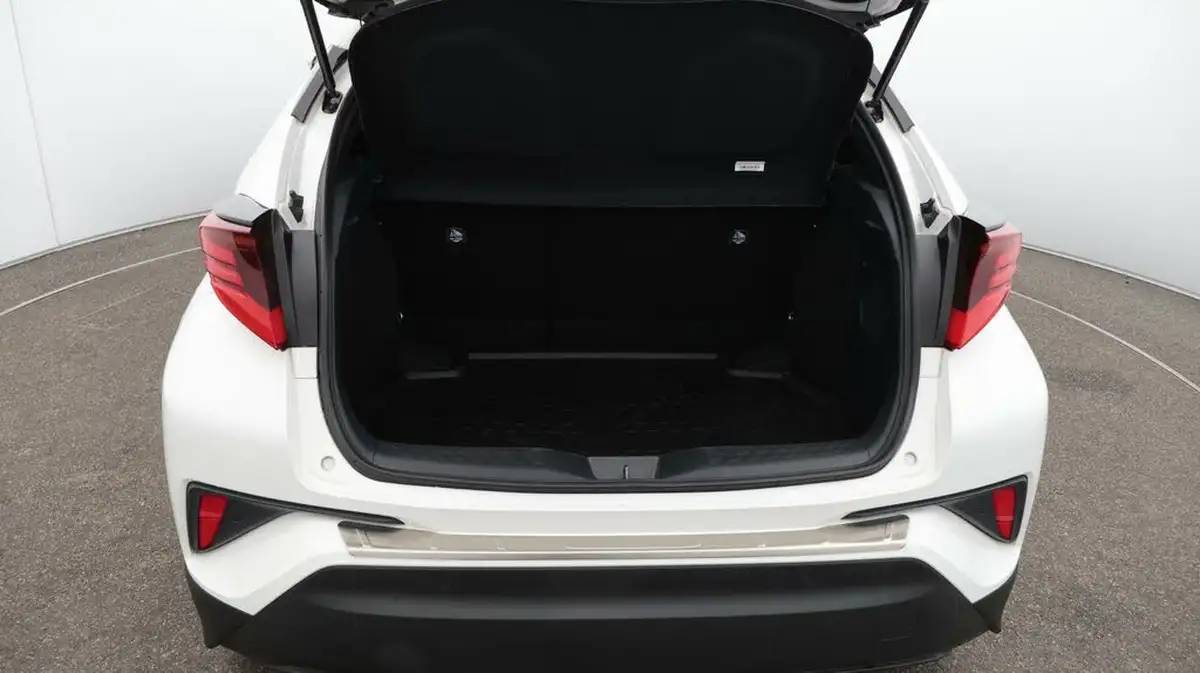 2022-toyota-c-hr-18-vvt-i-excel-big-17