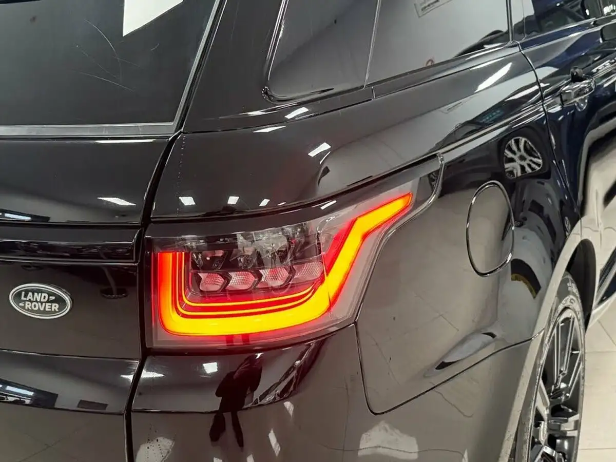 2019-land-rover-range-rover-sport-30-sdv6-hse-dynamic-big-5