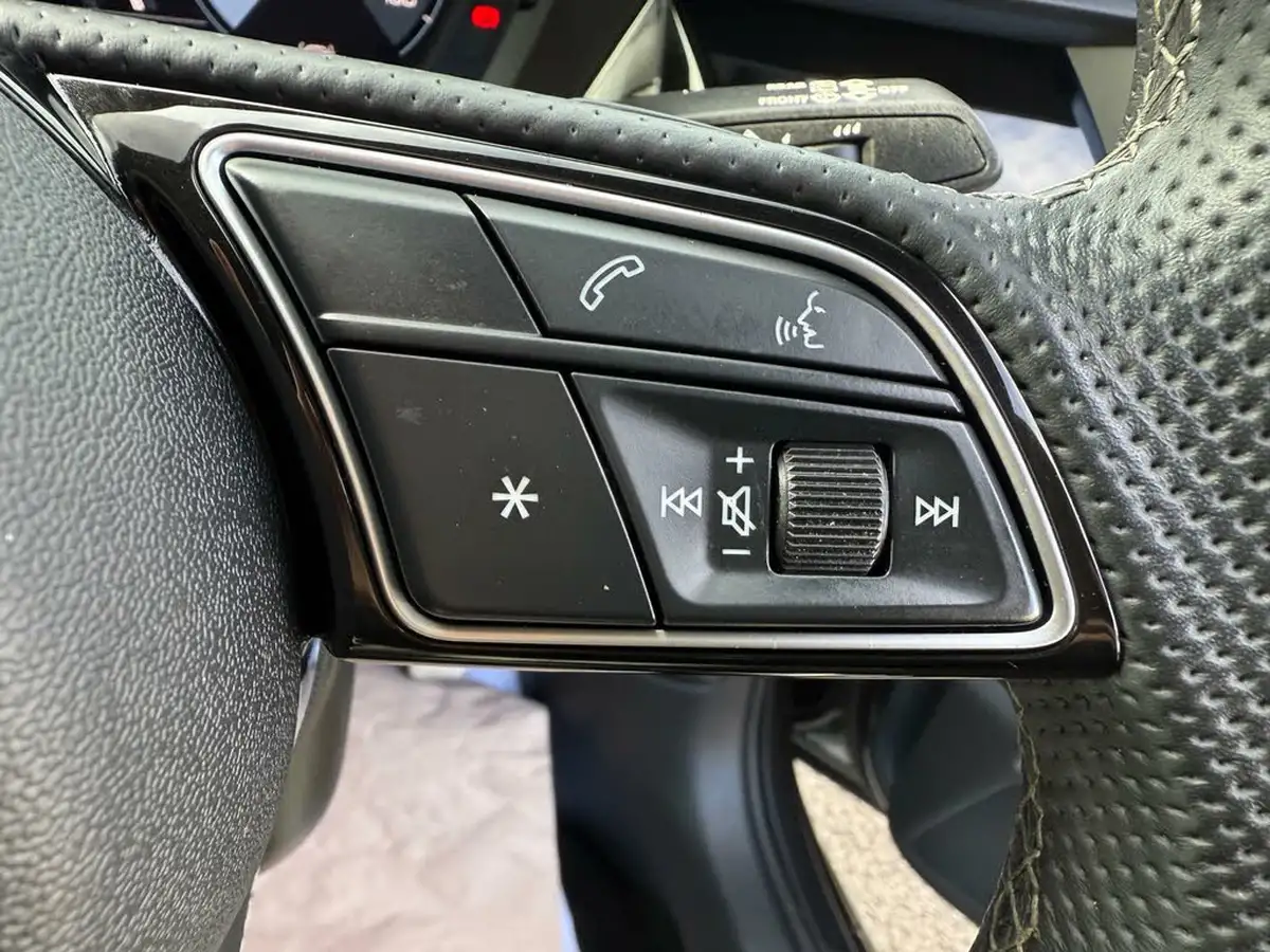 2023-audi-a3-10-30-tfsi-s-line-sportback-5d-tronic-big-33