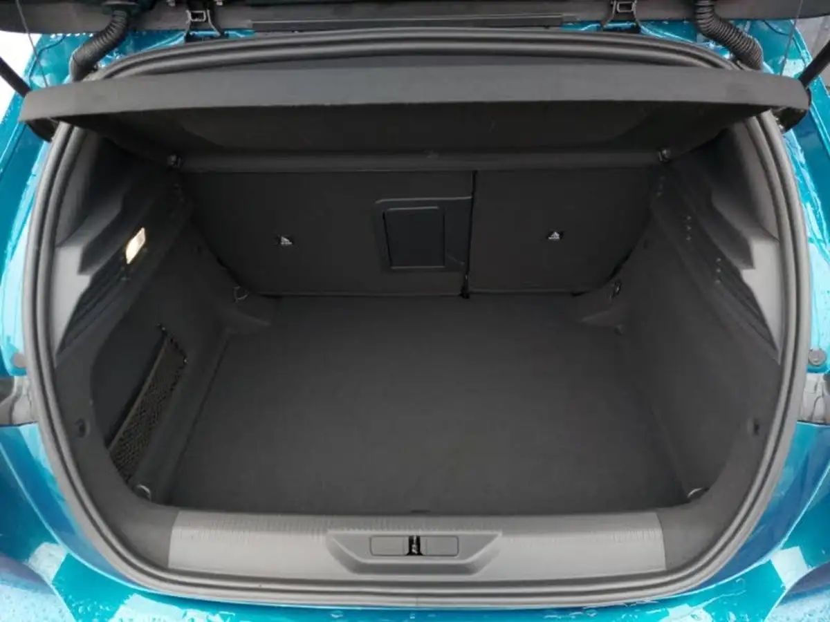 2024-peugeot-308-15-bluehdi-gt-big-7
