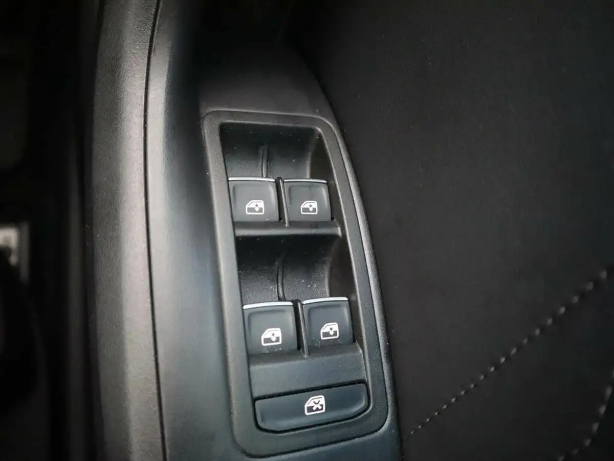 2024-seat-ateca-15-ecotsi-xperience-dsg-big-29