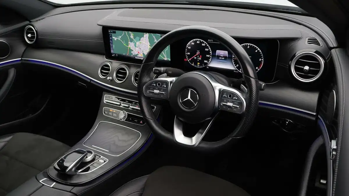 2019-mercedes-benz-e-class-20d-e220d-amg-line-night-edition-premium-saloon-4d-big-9