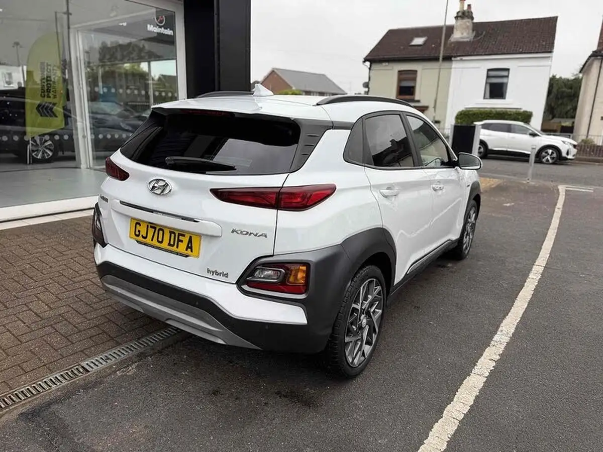 2020-hyundai-kona-16-gdi-premium-big-6