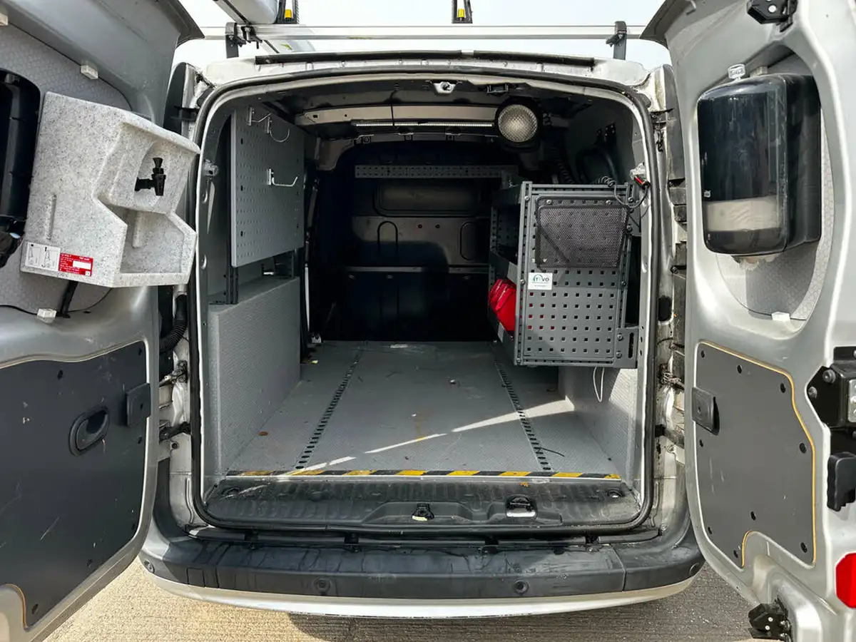 2017-renault-kangoo-maxi-15td-ll21-energy-dci-110-maxi-business-panel-big-6