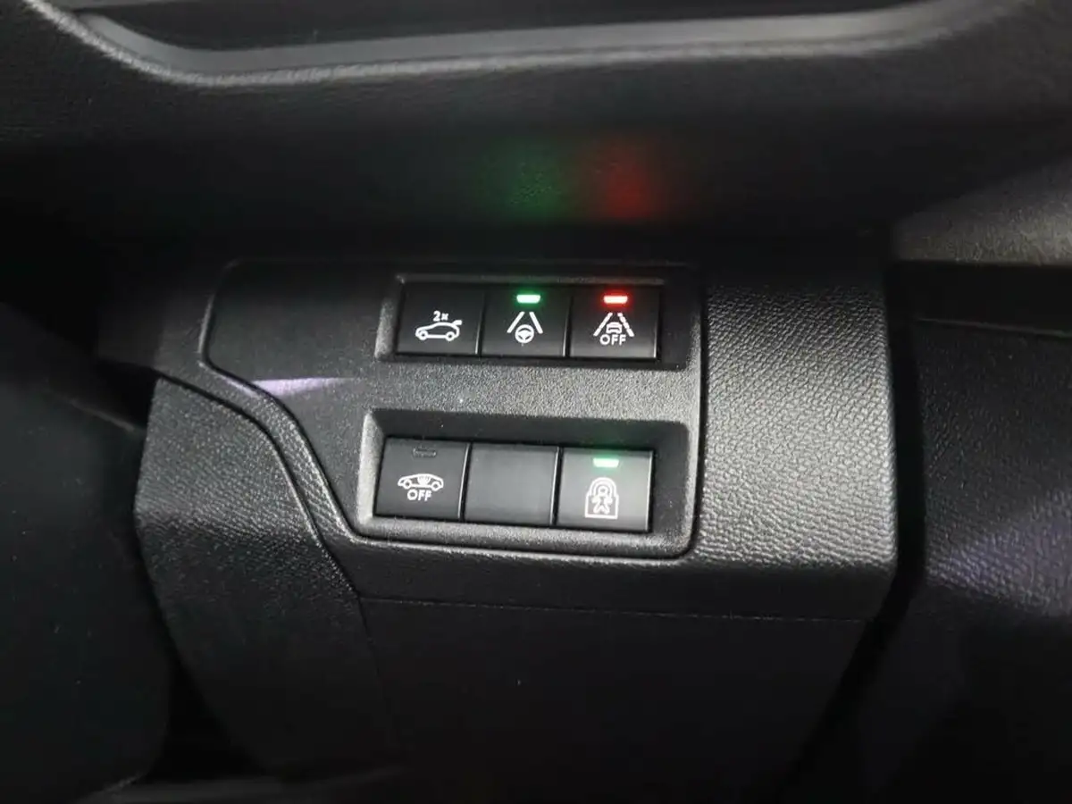 2024-peugeot-5008-suv-15-bluehdi-gt-130ps-big-30