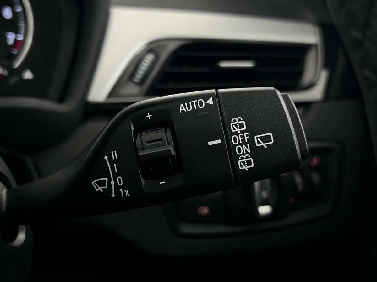 2020-bmw-x1-20-sdrive20i-se-189bhp-big-20