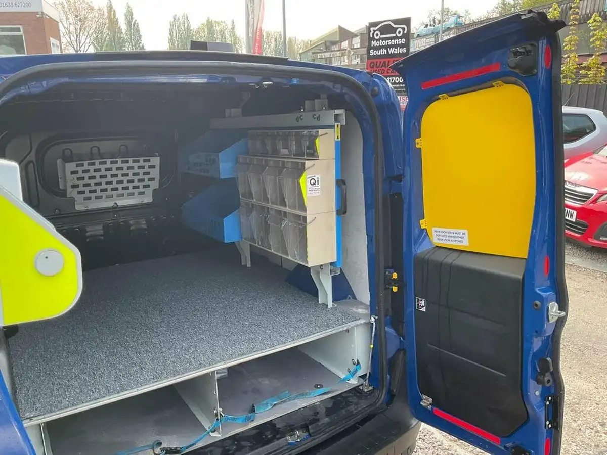 2014-fiat-doblo-cargo-13jtd-sx-tecnico-big-20