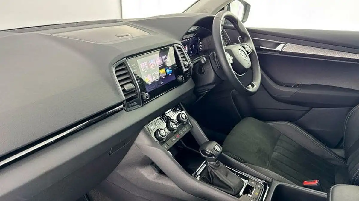 2024-skoda-karoq-15-tsi-se-l-dsg-big-1