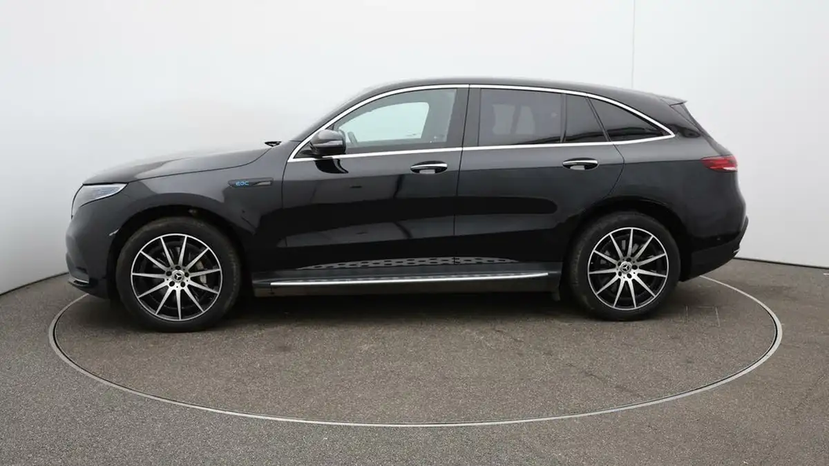 2022-mercedes-benz-eqc-e-eqc-400-amg-line-big-57