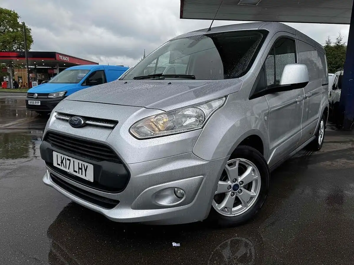 2017-ford-transit-connect-15tdci-l2-240-limited-big-1