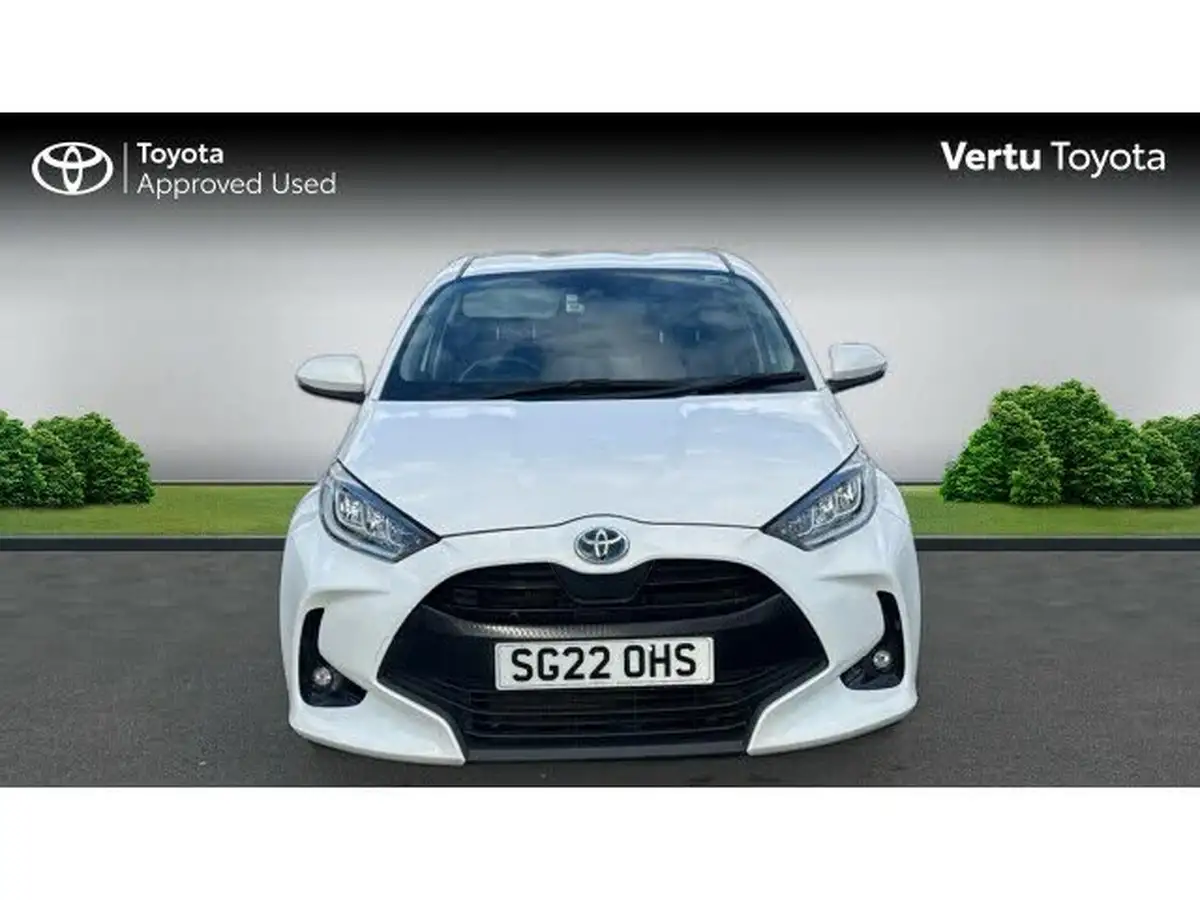 2022-toyota-yaris-15-vvt-i-design-big-14