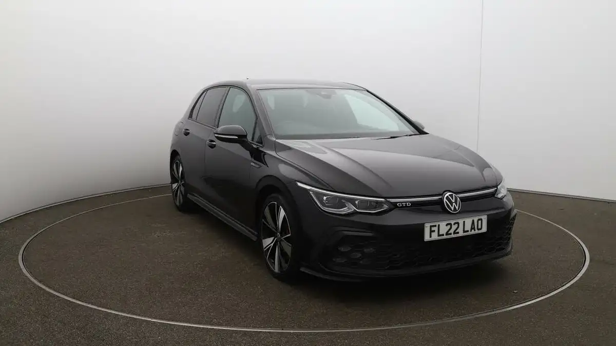 2022-volkswagen-golf-20tdi-gtd-big-33