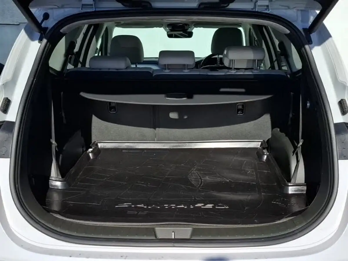 2022-hyundai-santa-fe-16-t-gdi-ultimate-265ps-4wd-phev-big-7