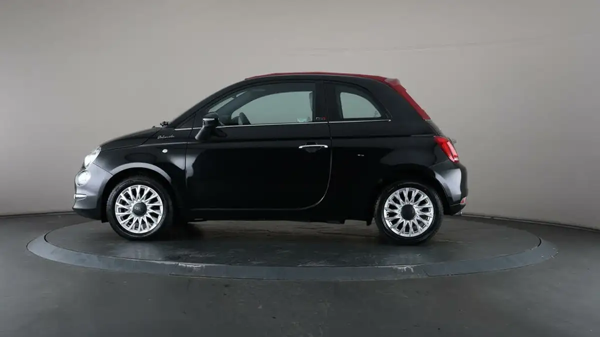2021-fiat-500c-10-dolcevita-big-28