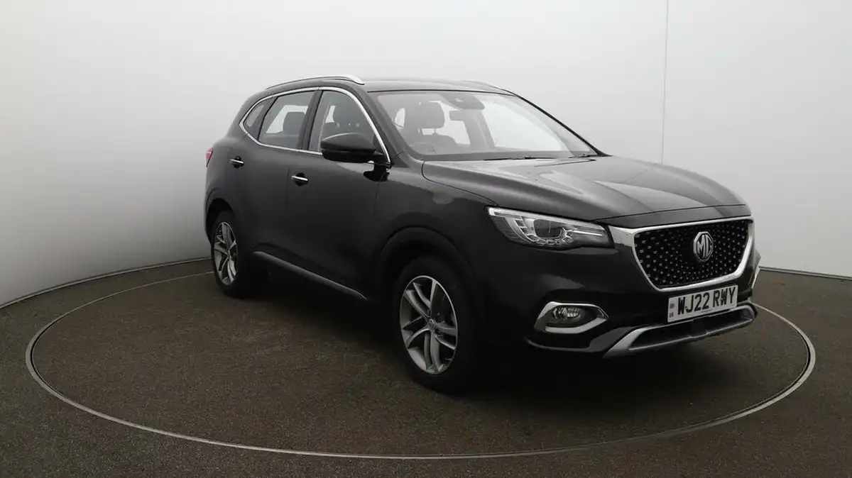 2022-mg-hs-15t-gdi-excite-162ps-big-33