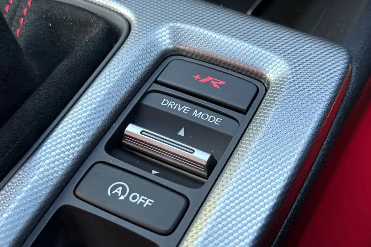 2024-honda-civic-20-i-vtec-type-r-big-38