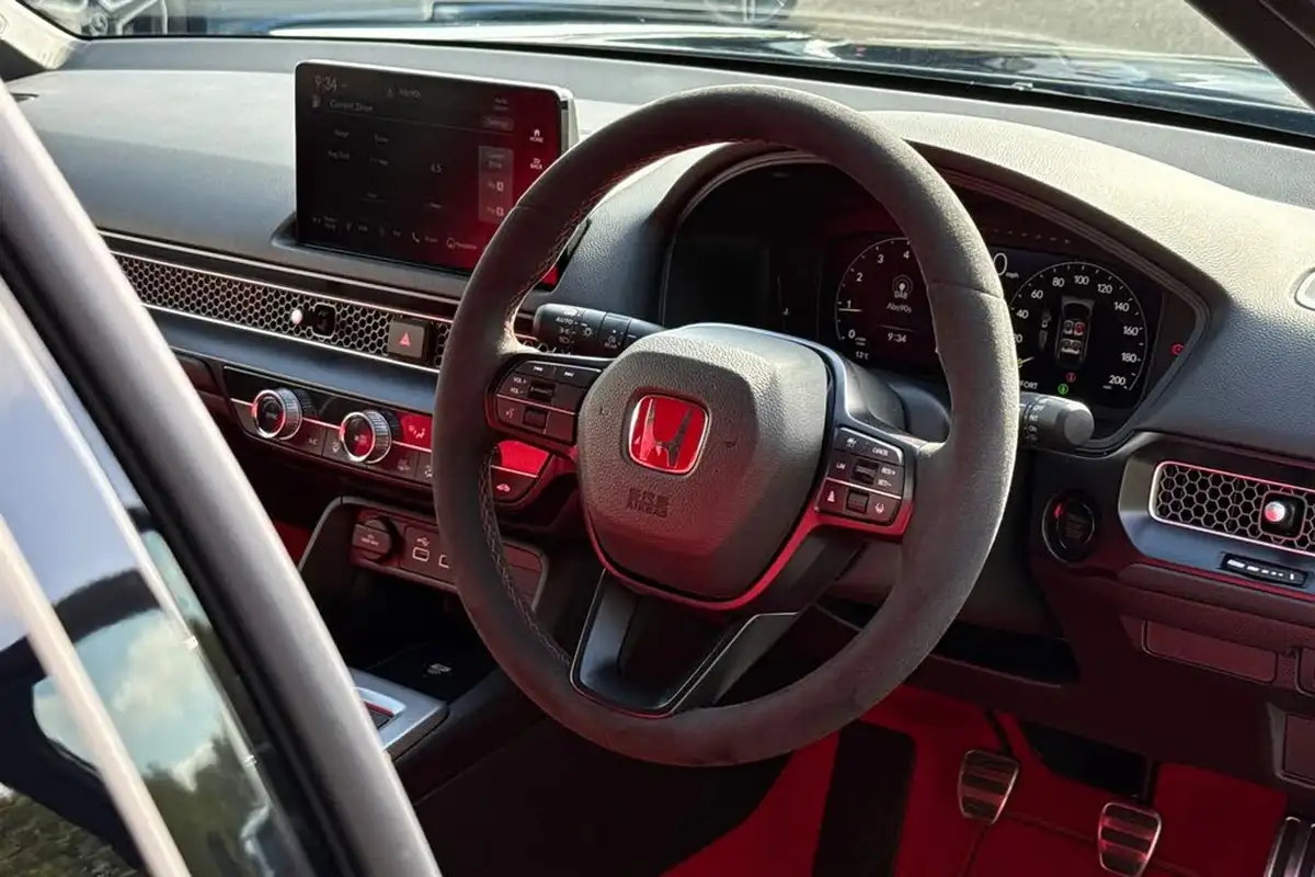 2024-honda-civic-20-i-vtec-type-r-big-34