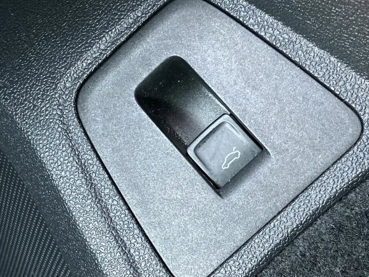 2022-volkswagen-tiguan-20tdi-elegance-150ps-4motion-big-44