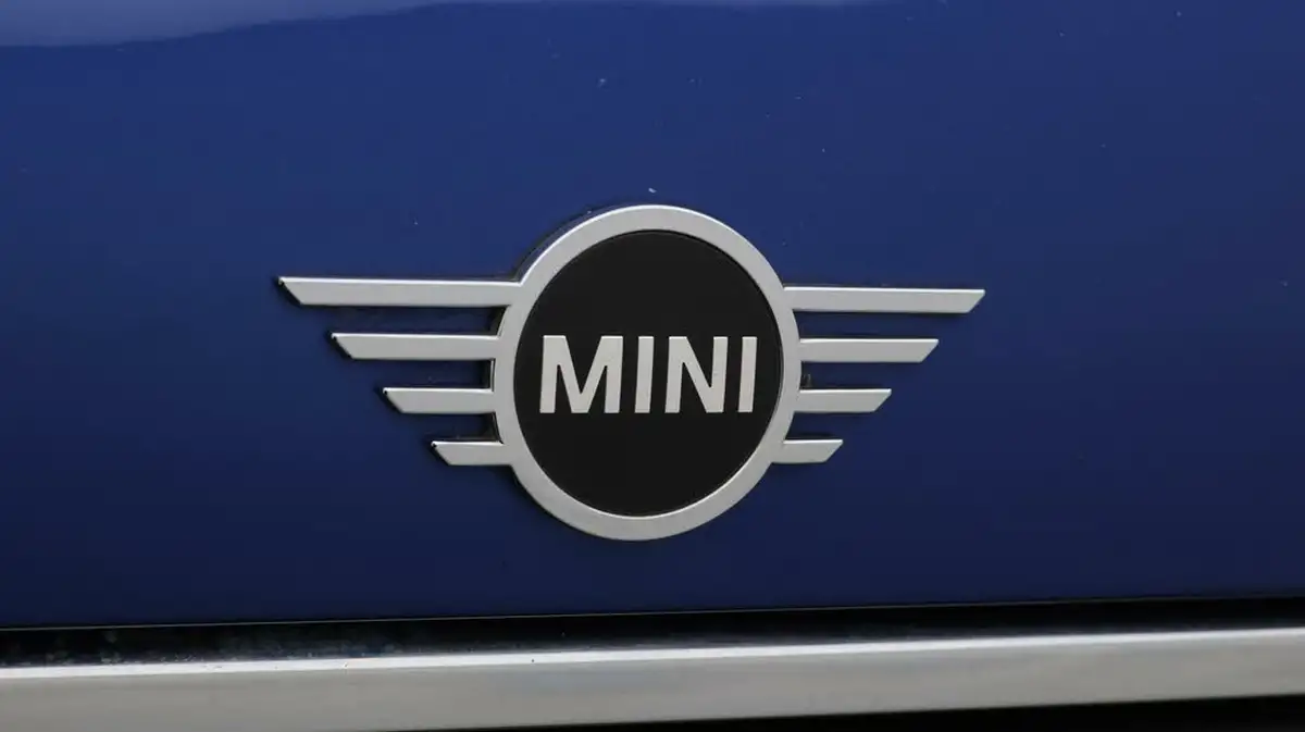 2019-mini-clubman-20td-cooper-d-sport-big-23