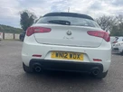 2012-alfa-romeo-giulietta-20td-veloce-170bhp-tct-small-39