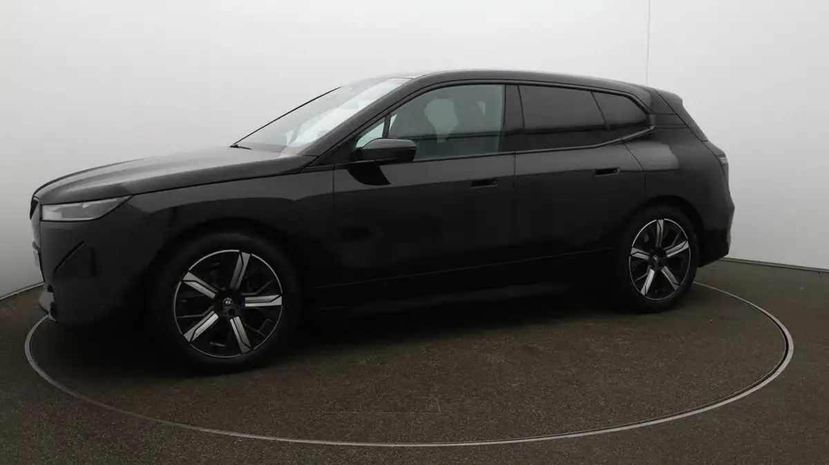 2022-bmw-ix-e-xdrive-40-m-sport-big-59