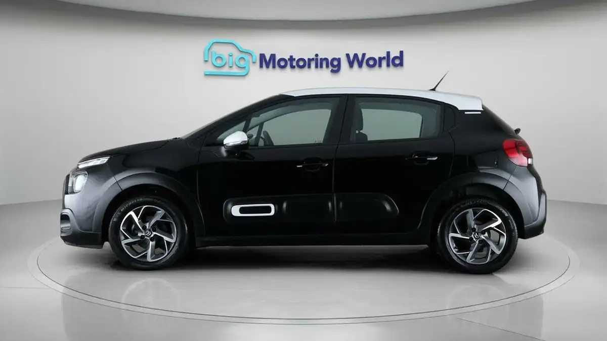 2021-citroen-c3-12-puretech-shine-83ps-big-4