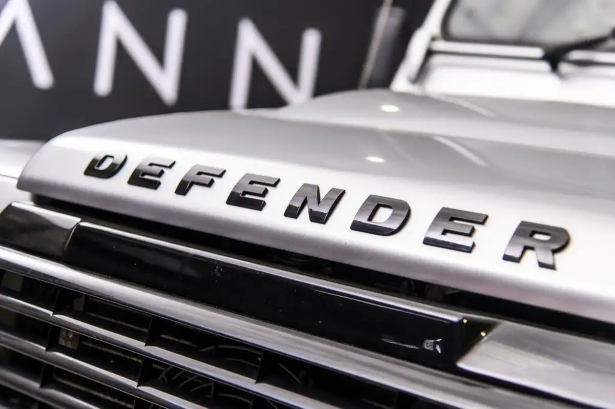 2015-land-rover-90-defender-22td-xs-hard-top-big-28