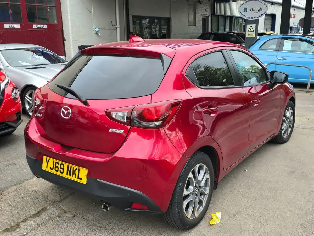 2019-mazda-mazda2-15-gt-sport-nav-115ps-big-6