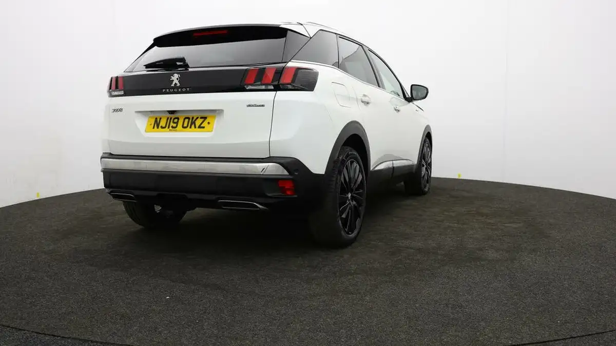 2019-peugeot-3008-suv-12-puretech-gt-line-big-75