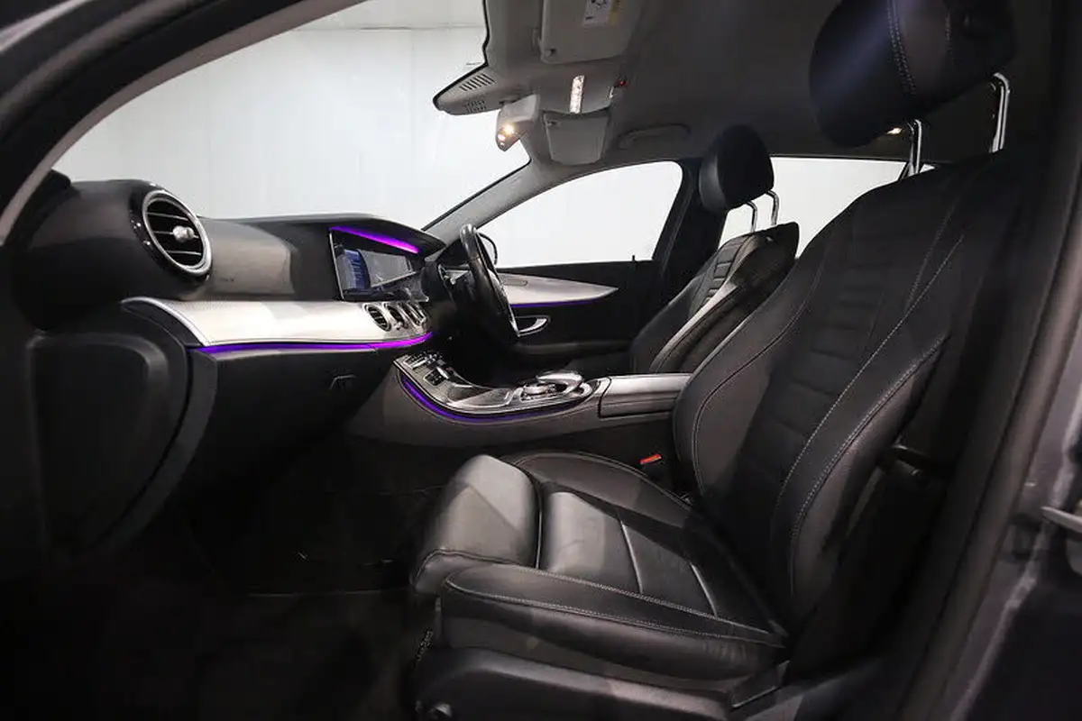 2020-mercedes-benz-e-class-20d-e300de-se-estate-5d-big-24