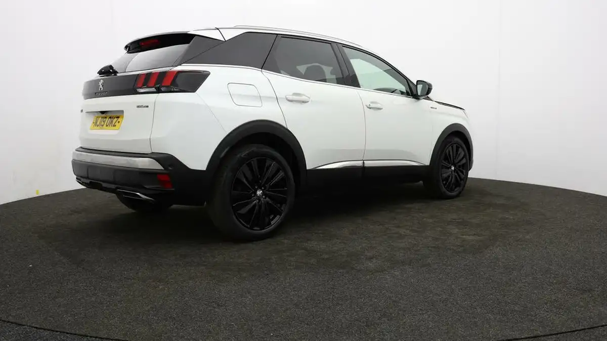 2019-peugeot-3008-suv-12-puretech-gt-line-big-6
