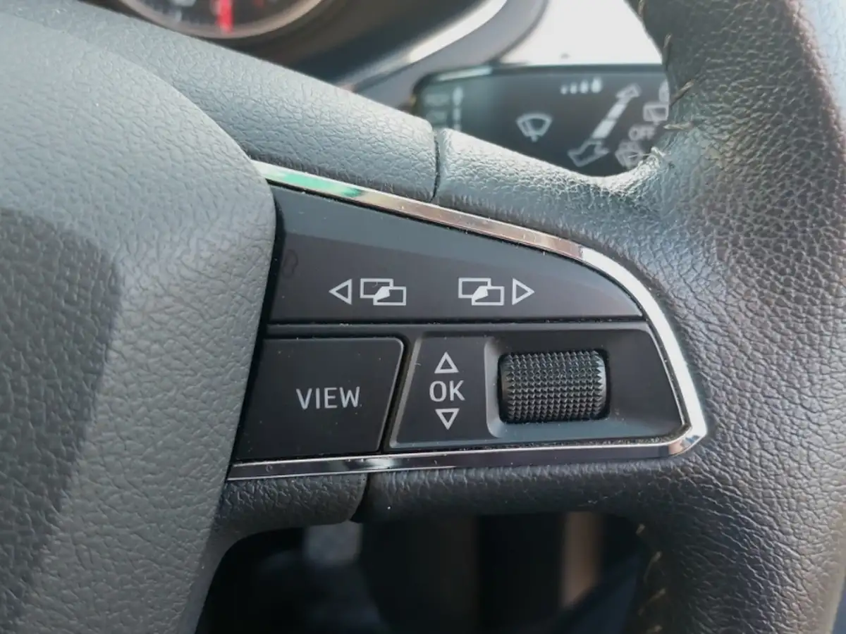 2018-seat-ibiza-10-tsi-se-design-big-13