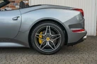 2016-ferrari-california-39-t-small-16