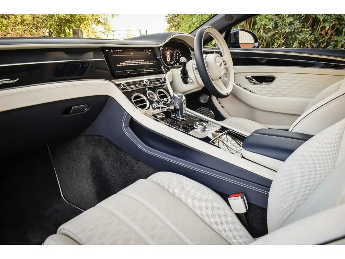 2025-bentley-continental-big-1