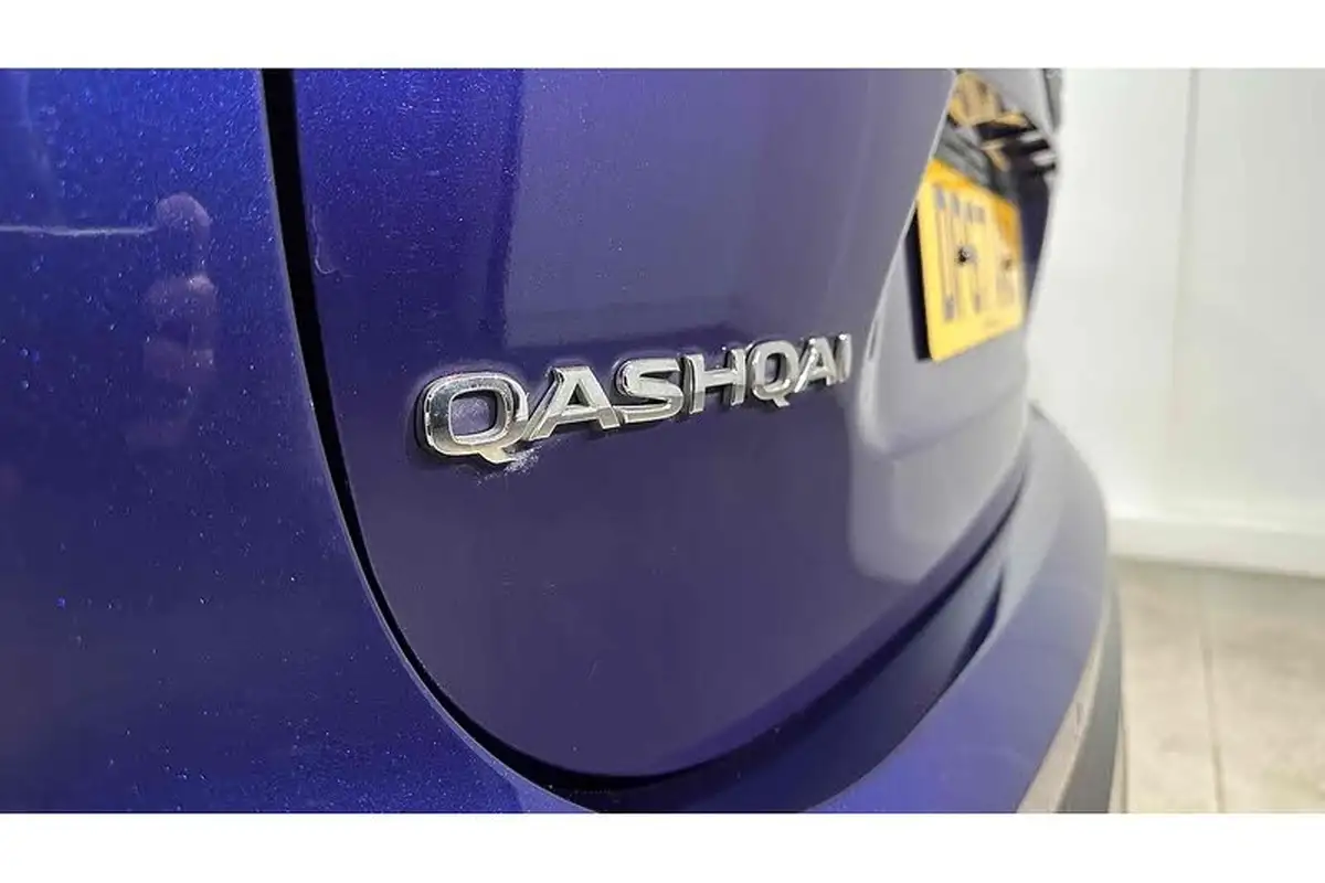 2018-nissan-qashqai-12-dig-t-acenta-big-14