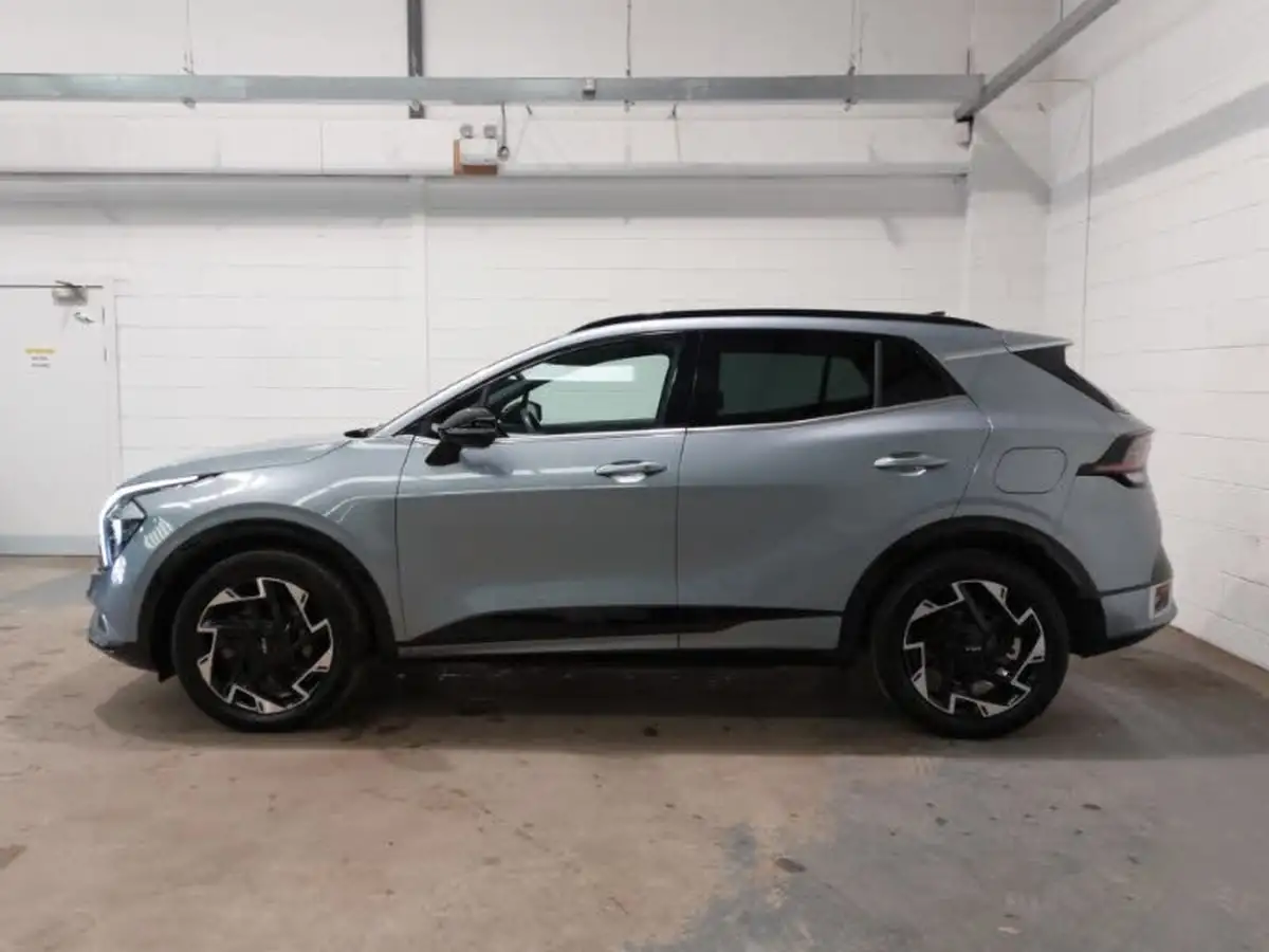 2022-kia-sportage-16-t-gdi-gt-line-261bhp-awd-phev-1598cc-auto-big-3