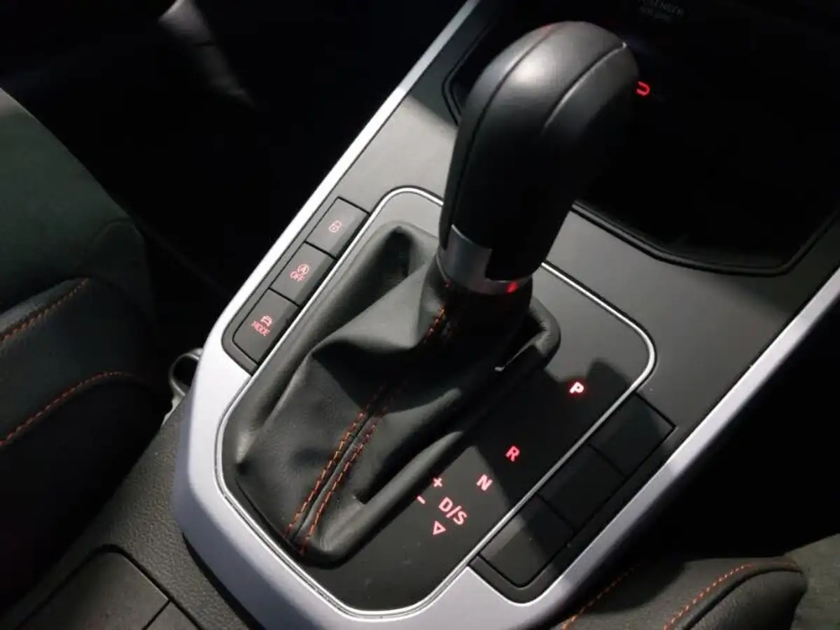 2023-seat-arona-15-tsi-fr-sport-big-14