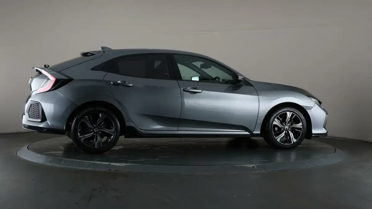 2019-honda-civic-15-vtec-turbo-sport-plus-ss-big-54