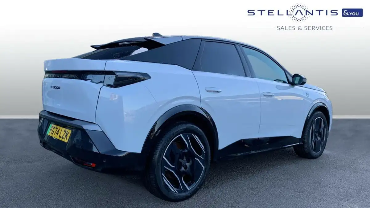 2024-peugeot-3008-suv-e-gt-big-2